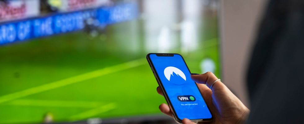 Discover the World of Live Sports with Stream East