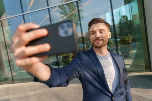 Best Selfie Camera Smartphones: Proven Picks for 2023